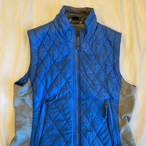 Marmot women’s blue quilted vest, size small